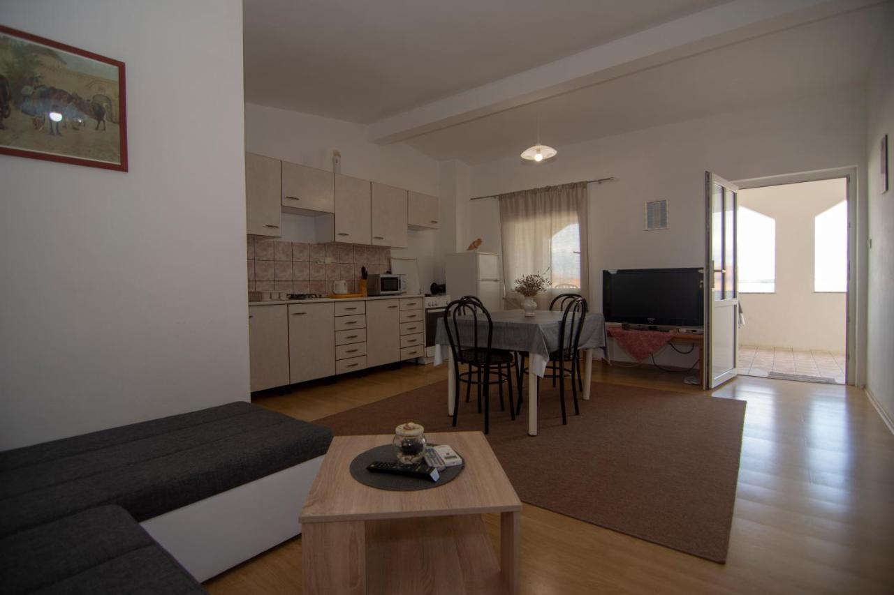 Apartmani Caganic Villa Bledi 비르 외부 사진
