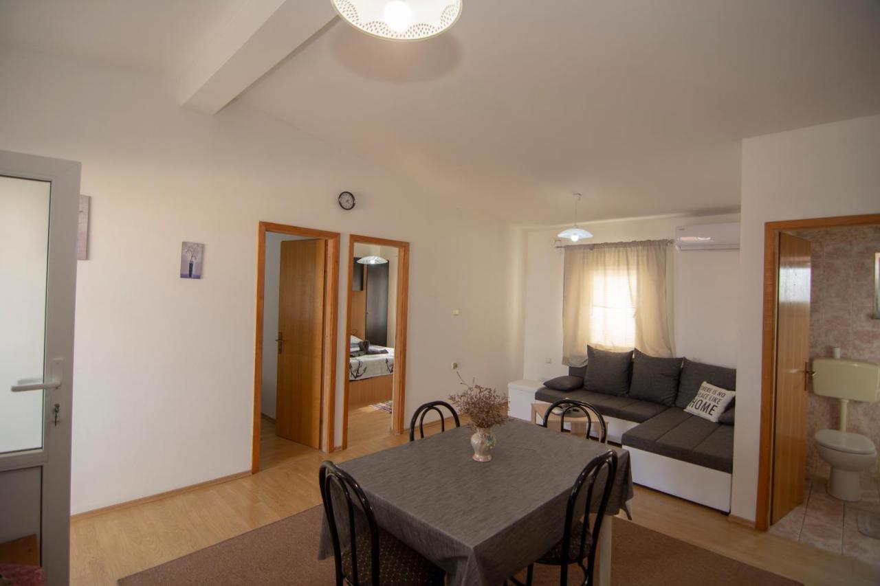 Apartmani Caganic Villa Bledi 비르 외부 사진