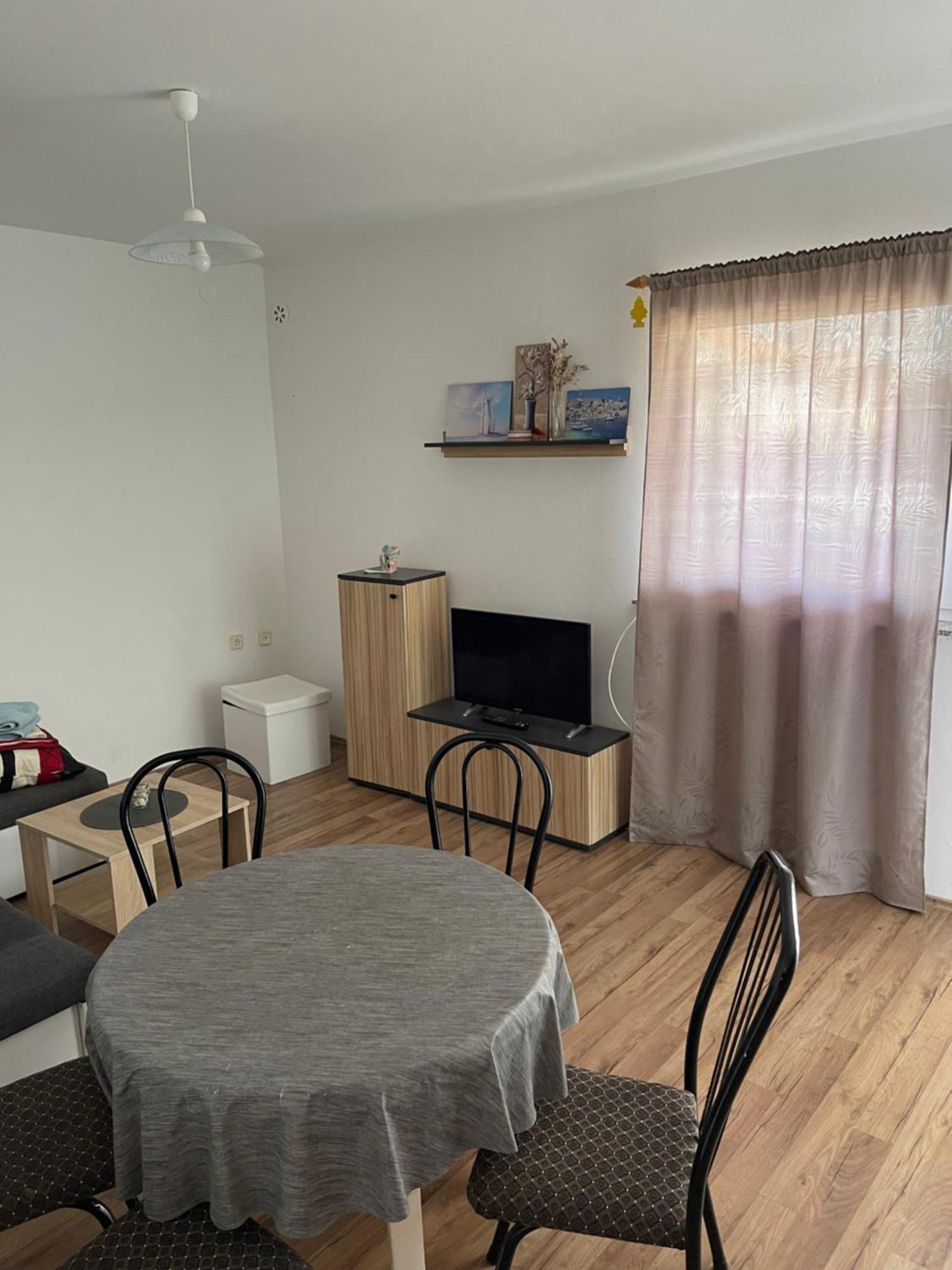Apartmani Caganic Villa Bledi 비르 외부 사진
